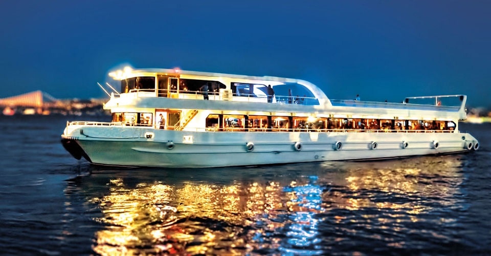 Bosphorus Dinner Cruise - 3