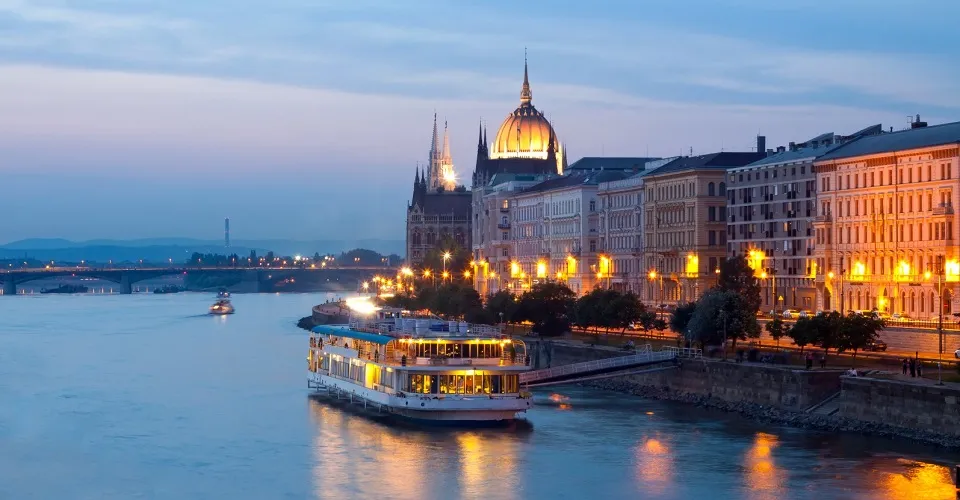 Canal Boat Restaurant