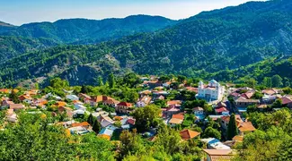 Full Day Omodos and Kykkos Tour With Wine Tasting