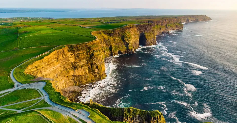 Cliffs Of Moher and Bunratty Castle And Ennis Town