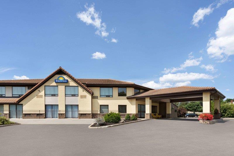 Days Inn By Wyndham Miramichi