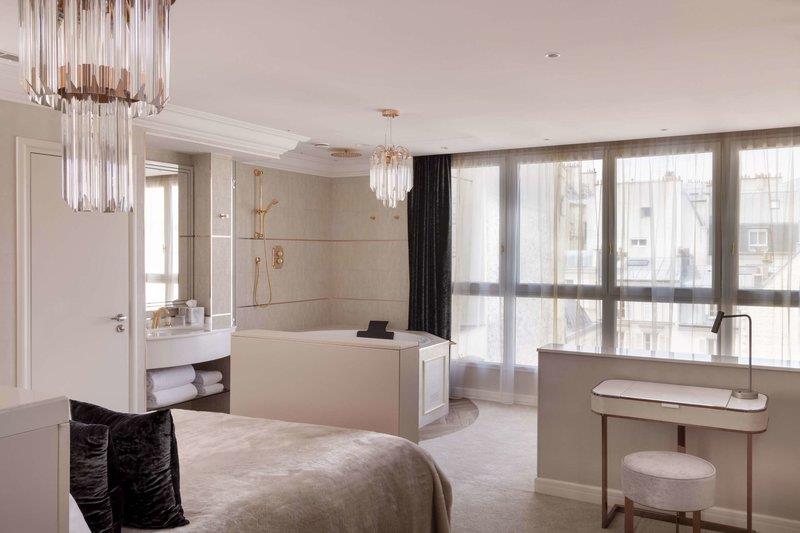 Paris J'adore Hotel & Spa