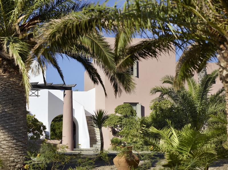 9 Muses Santorini Resort