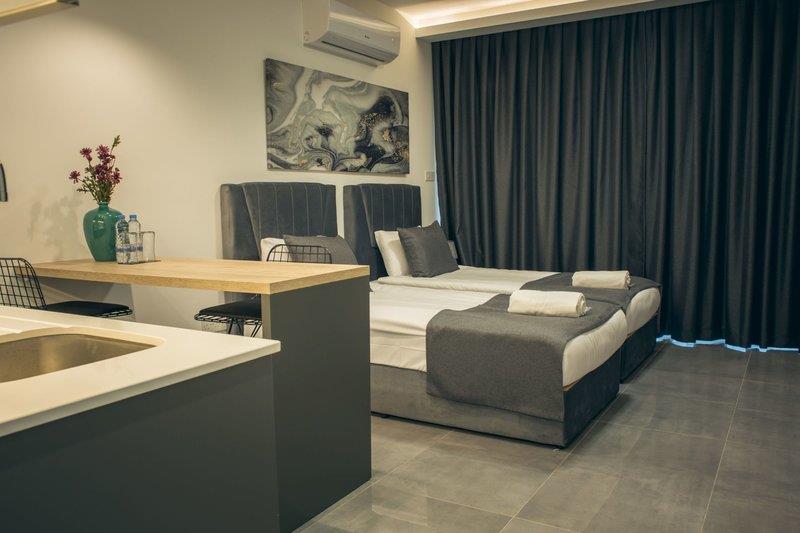 Courtyard Long Beach Holiday Resort