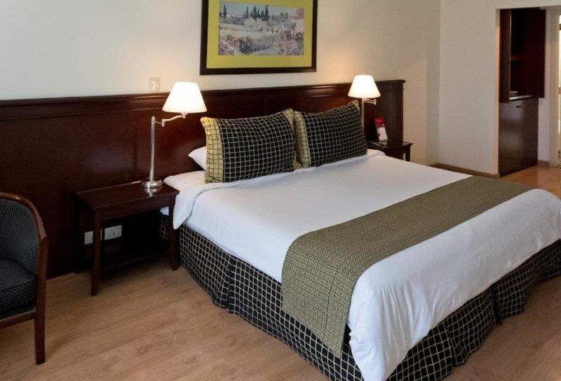 Amerian Executive Mendoza Hotel