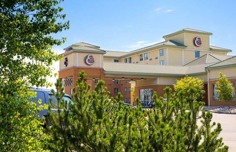 Royal Hotel Edmonton Airport