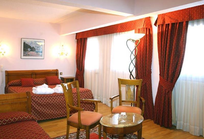 Hotel Llop Gris