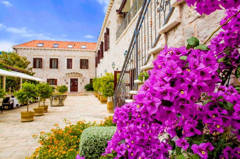 Boutique Hotel Kazbek