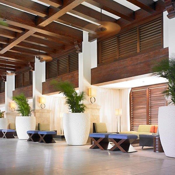 Hyatt Regency Aruba Resort Spa & Casino