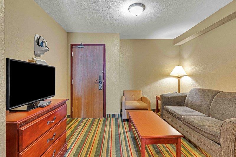 Quality Inn & Suites Grimsby