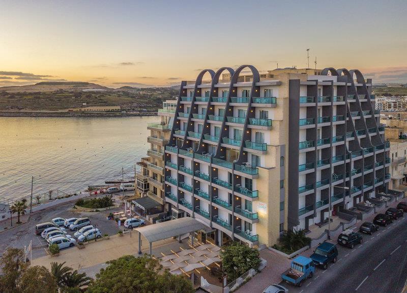 Ax Sunny Coast Resort And Spa