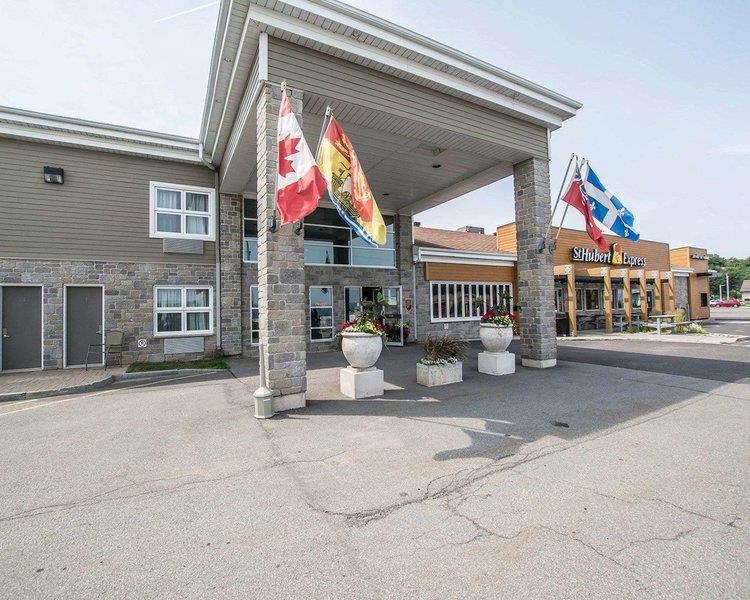 Econo Lodge Inn & Suites Montmagny