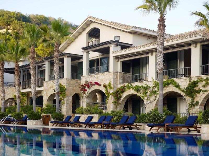 Columbia Beach Resort