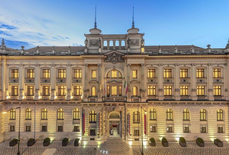 Nh Collection Prague Carlo Iv