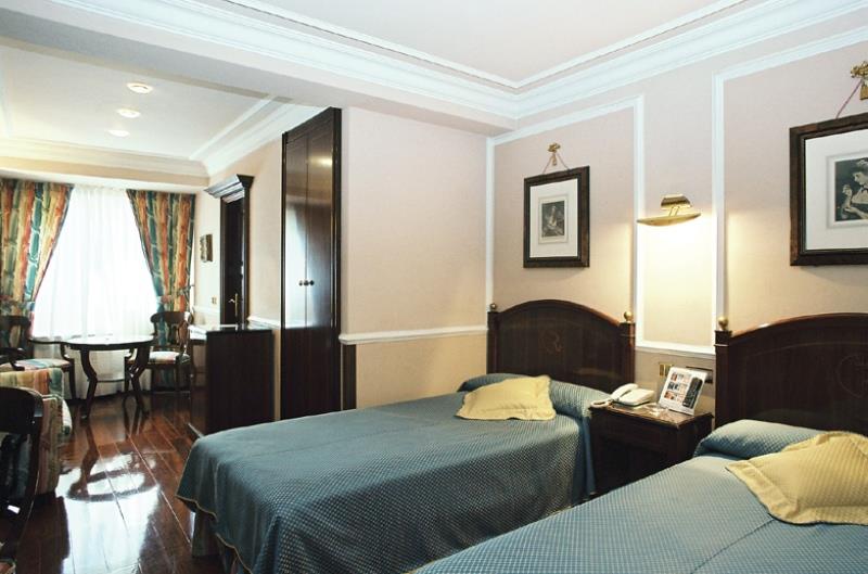 Hotel Rice Reyes Catolicos