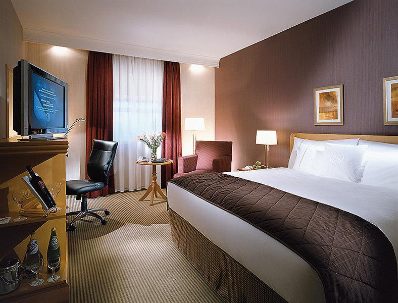 Sheraton Heathrow Hotel