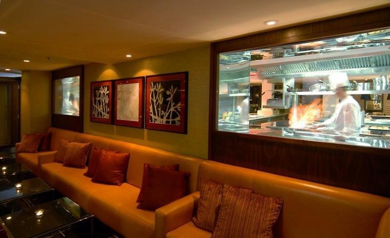 Renaissance Amsterdam Hotel