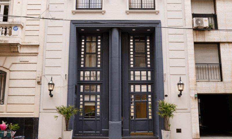 1253 Recoleta Small Hotel