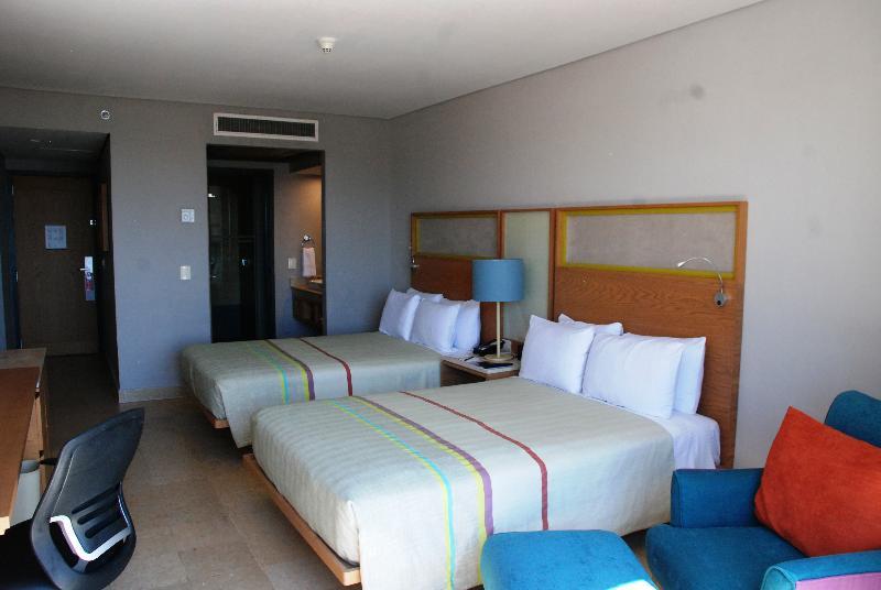 Galeria Plaza Veracruz By Brisas