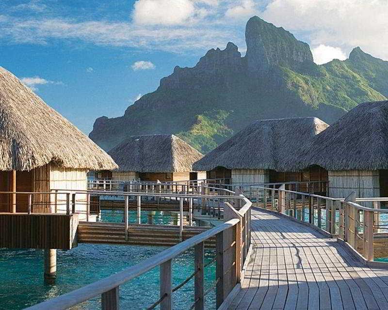 Four Seasons Resort Bora Bora