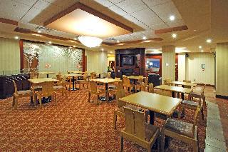 Holiday Inn Express And Suites Brampton