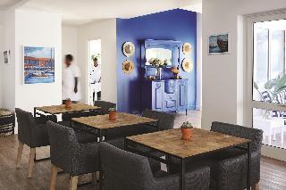 One Marine Drive Boutique Hotel