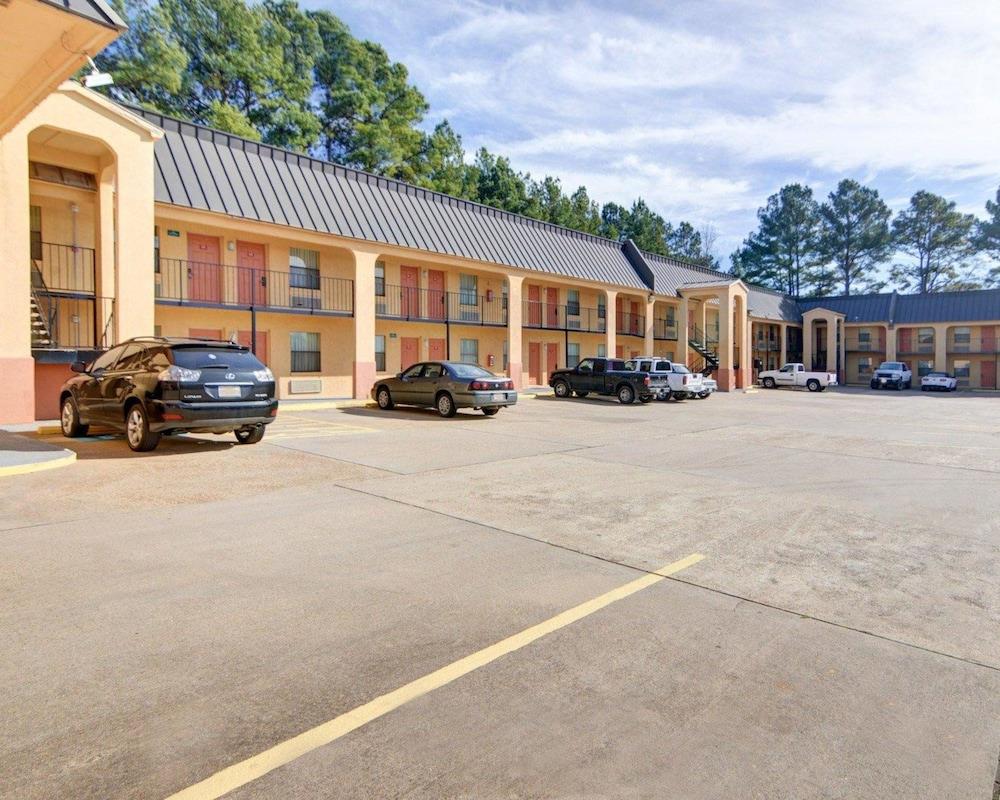 Econo Lodge Marshall