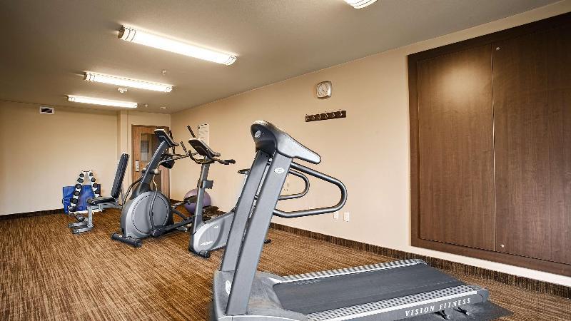 Best Western Plus Dartmouth Hotel & Suites