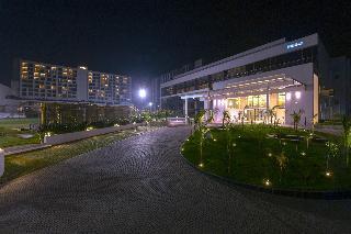 Grand O7 Suites  Convention