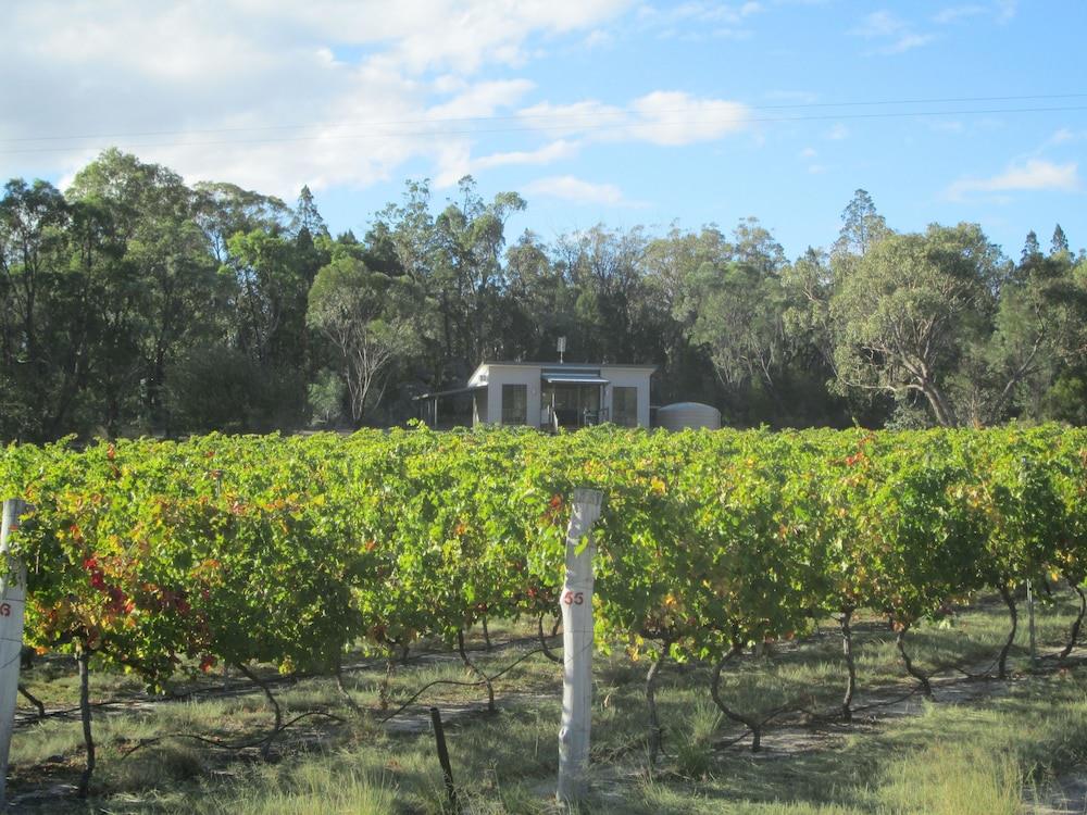 Just Red Wines Cabins