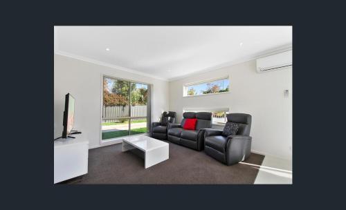 Motel24seven And Apartments