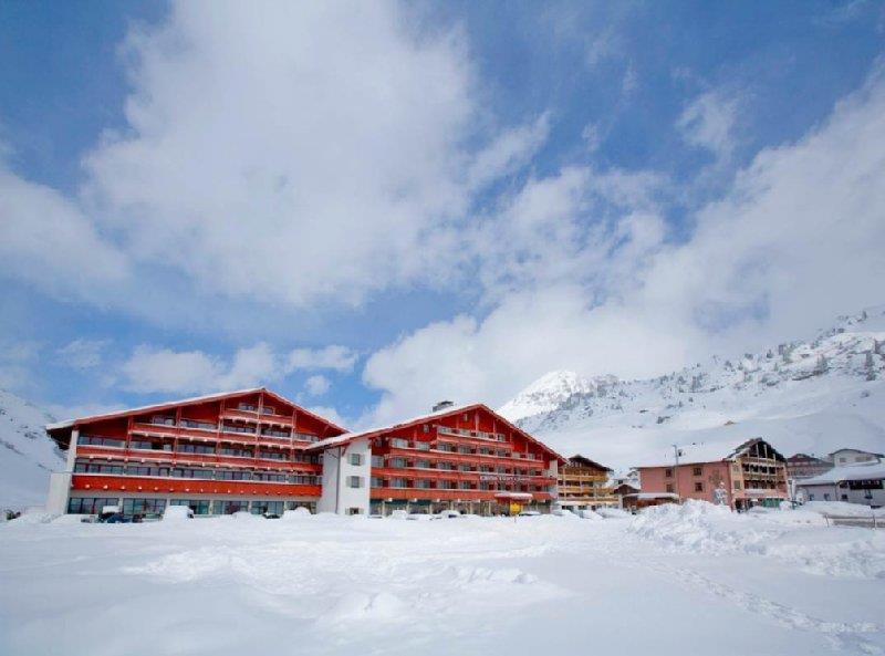 ROBINSON ALPENROSE ZURS