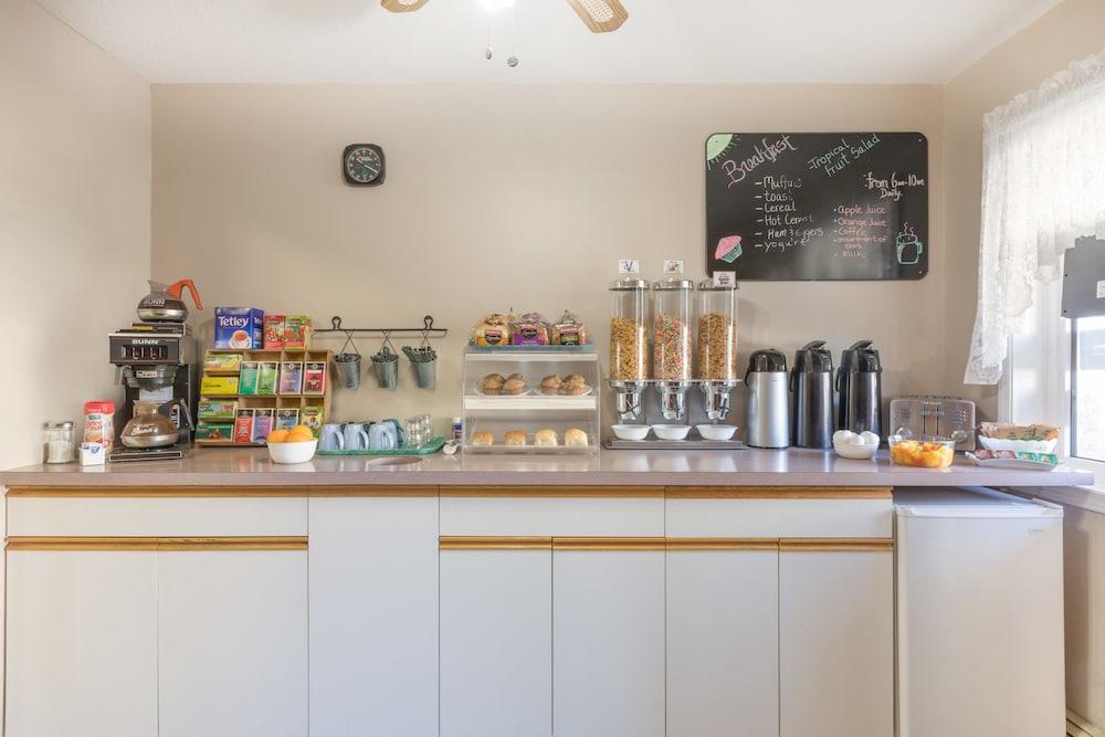 Ramada Limited Fort Nelson