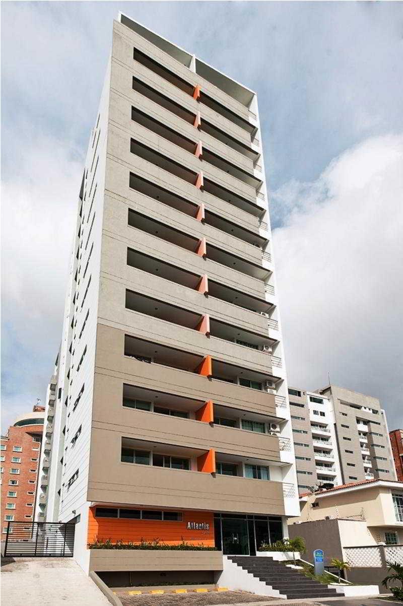 Hotel Atlantis Suites