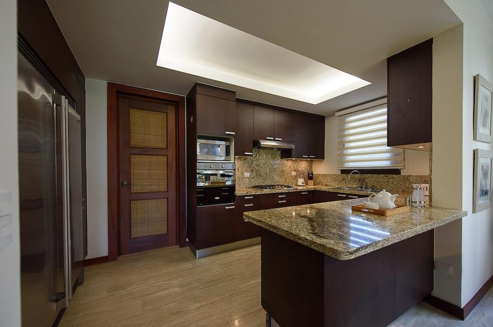 El Portillo Residences