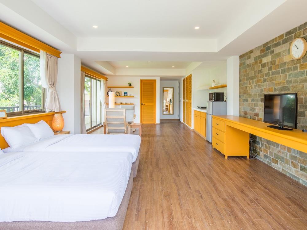 Garden Palace Downtown