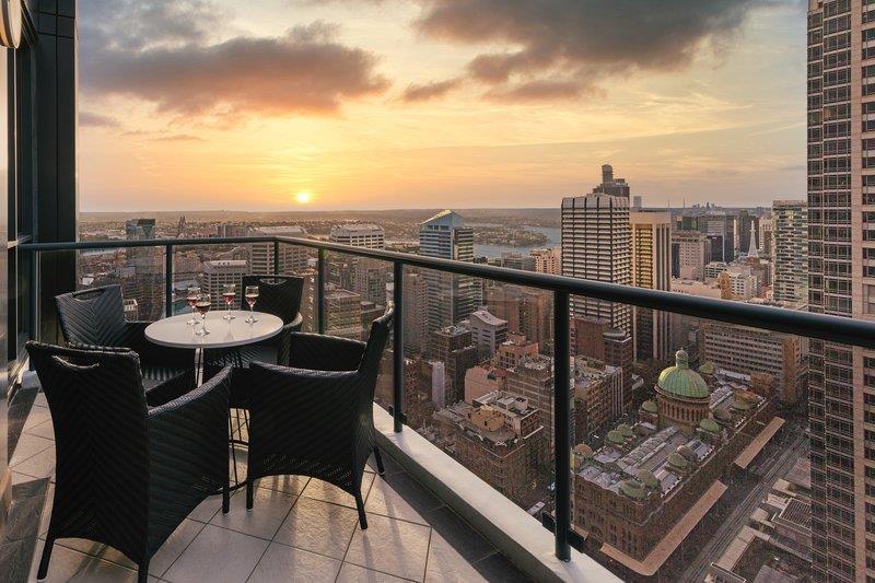 Meriton Suites Pitt Street