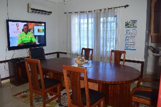 Coconut Pointe Villa & Beach Resort