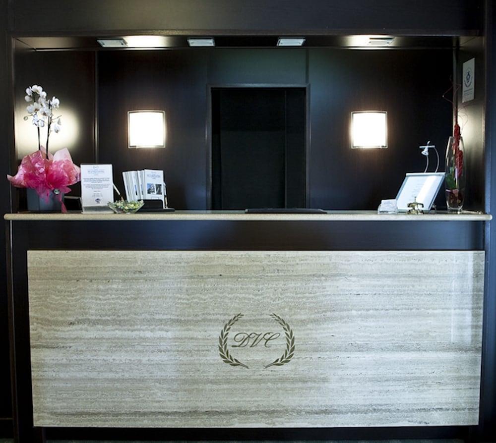 Hotel De La Ville Central