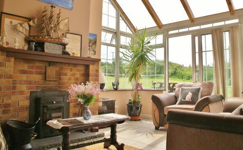 Strand's End House B&B