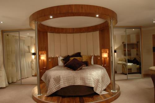 The Villa Rose Hotel & V Spa