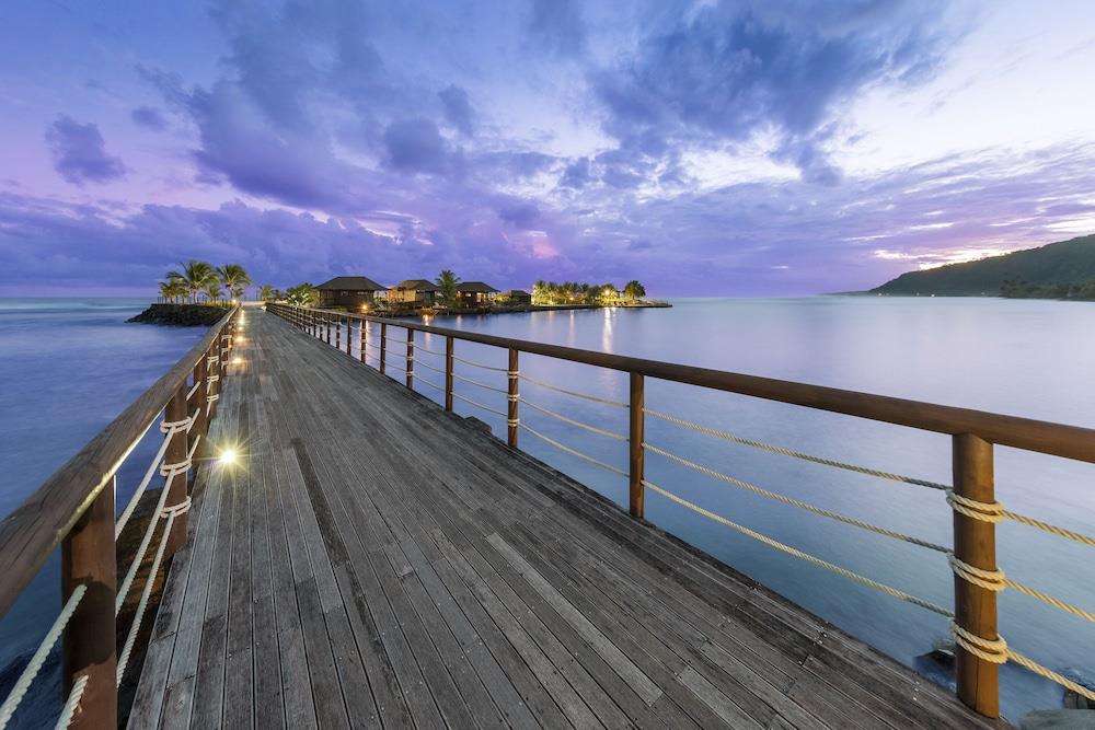 Aga Reef Resort And Spa