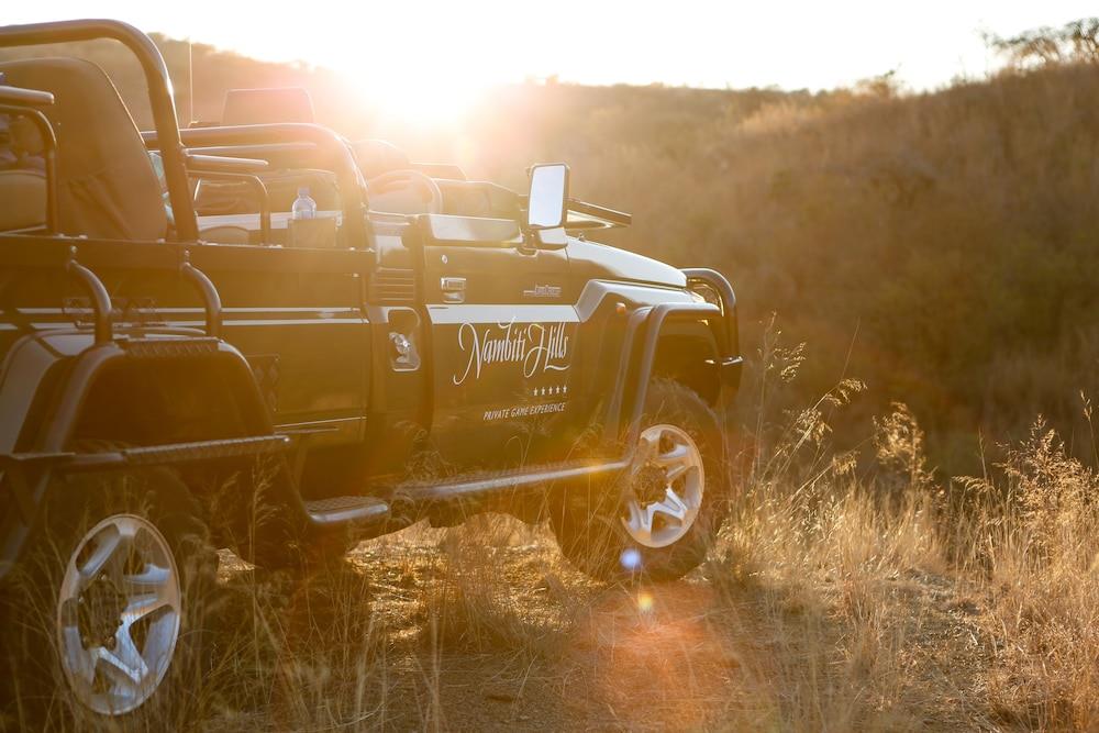 Nambiti Hills Private Game Lodge