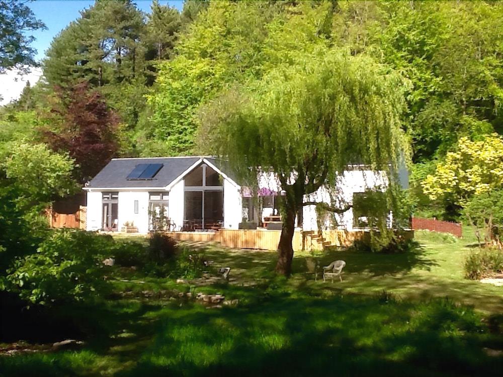 Taggart House Bed And Breakfast