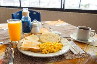 Ayenda 1133 Casa Polty