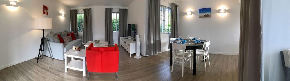 Dover Woods Apartments