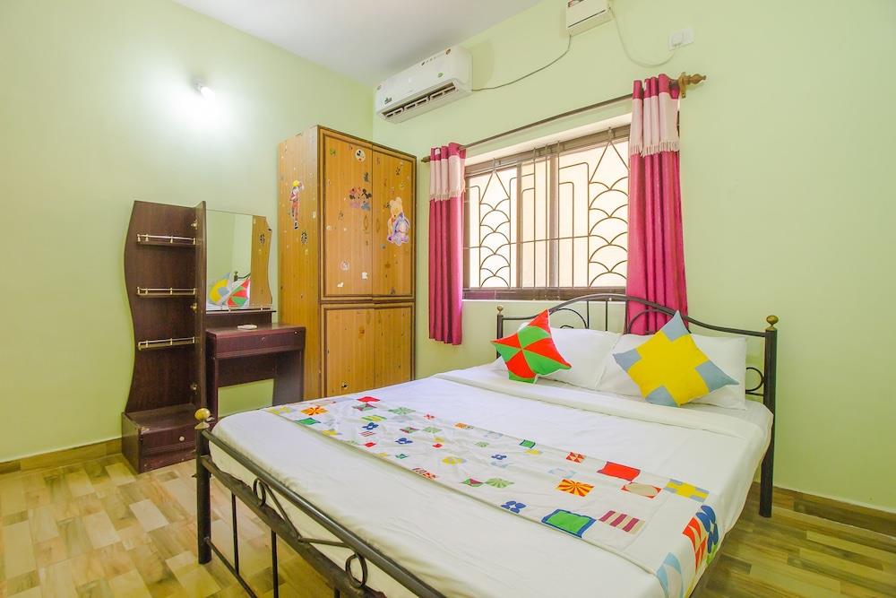 OYO 18897 Home Elegant 3BHK Villa Parra