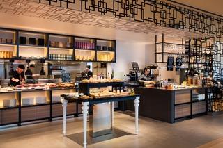 Courtyard By Marriott Shin-Osaka Station