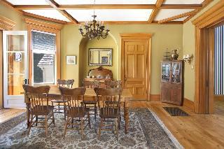 Markdale Manor Bed & Breakfast