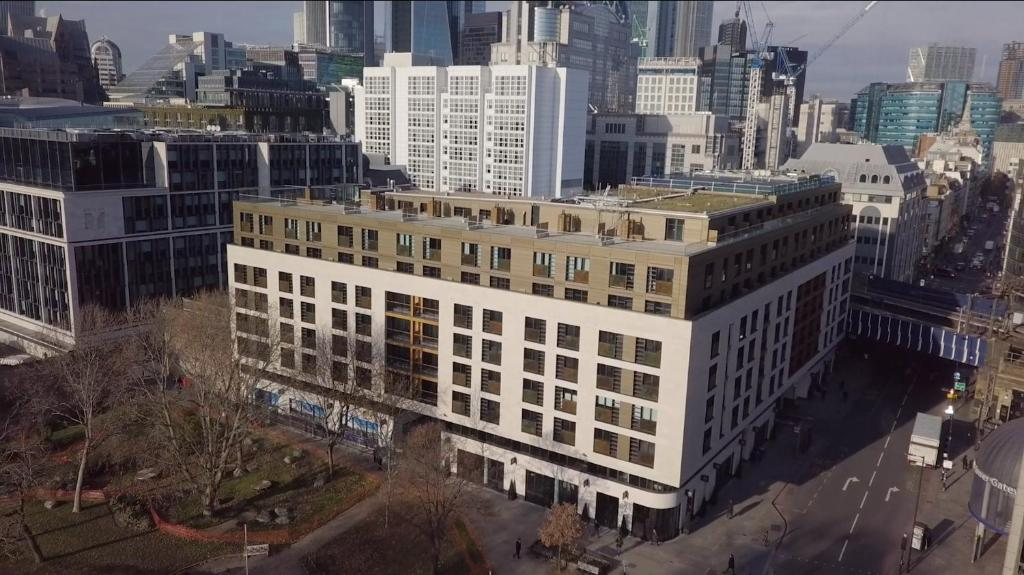 Tower Suites Hotel By Blue Orchid